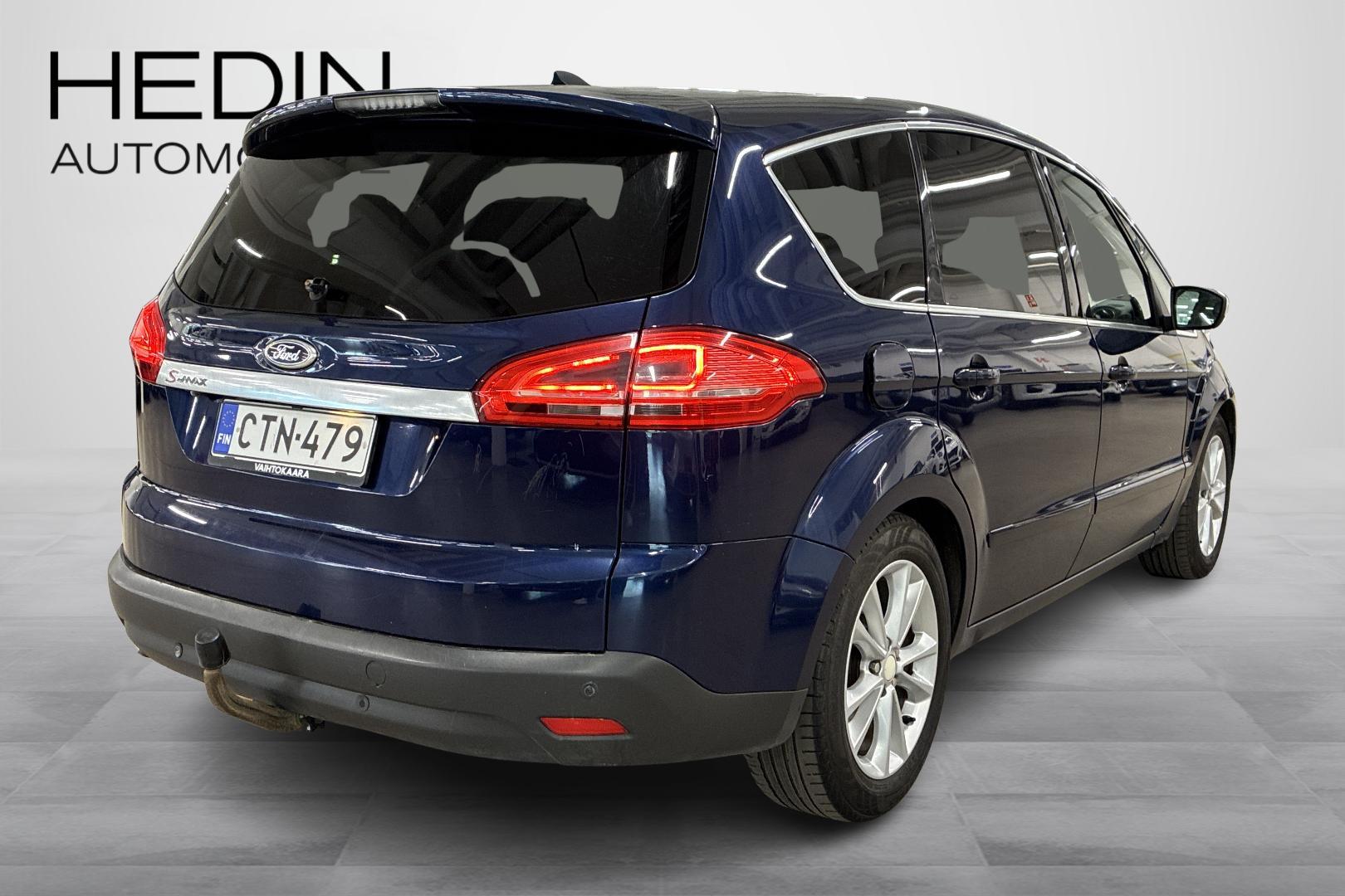Ford S-Max 2012