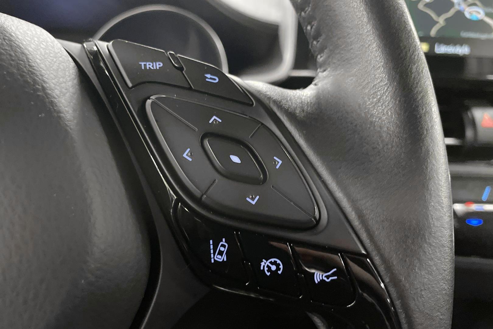 Toyota C-HR 17