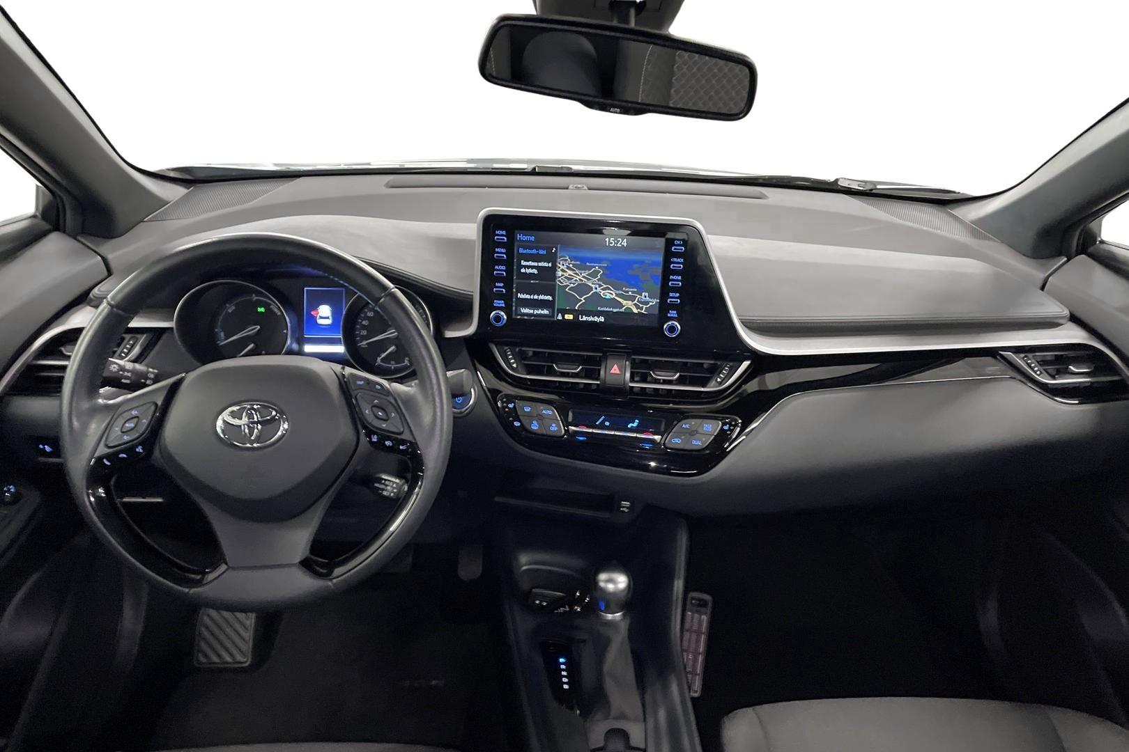 Toyota C-HR 8