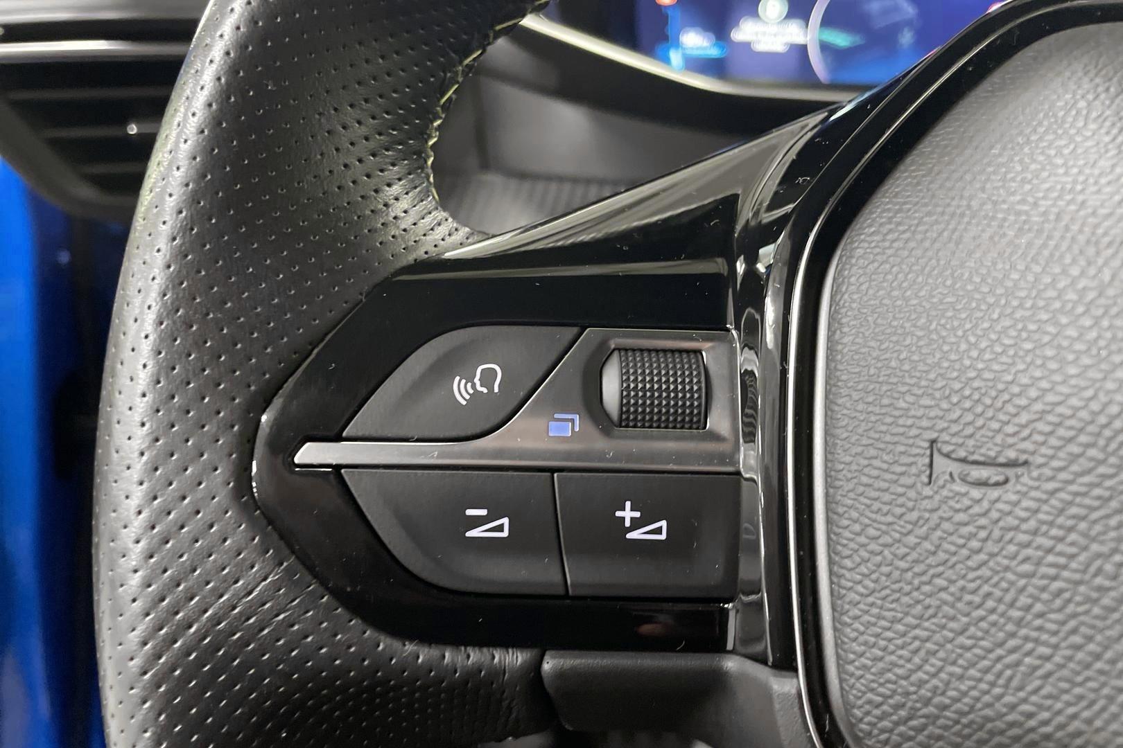 Peugeot e-208 2020