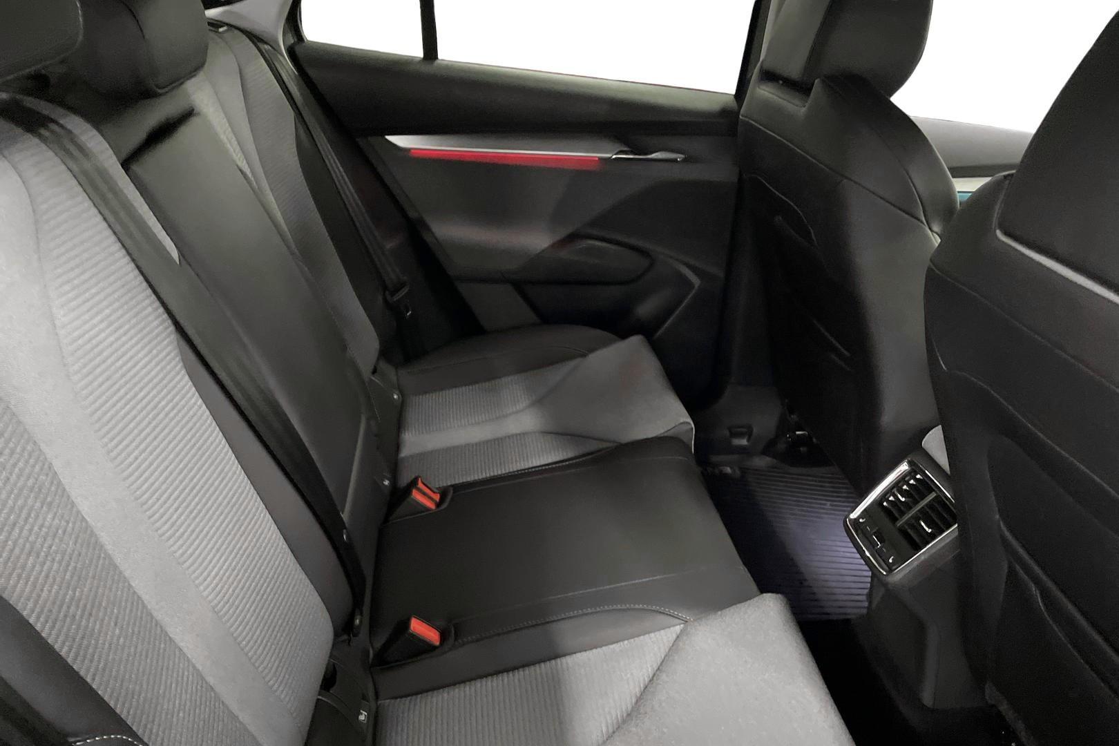 Skoda Enyaq 11
