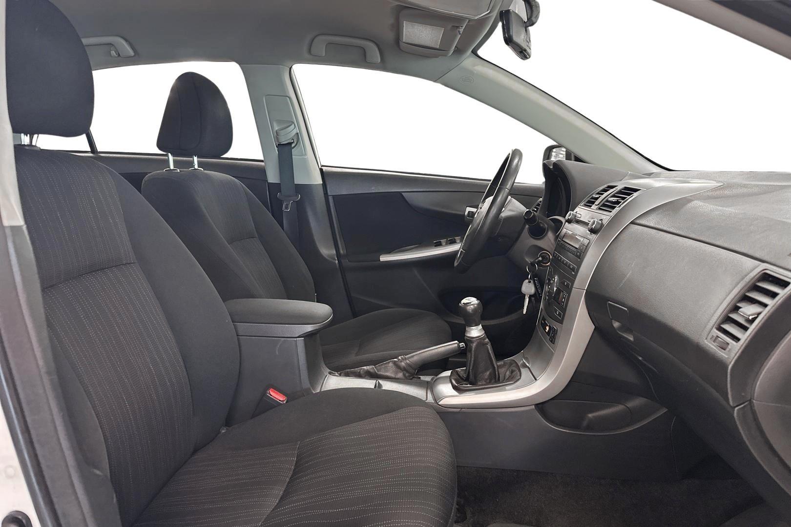 TOYOTA COROLLA 2008