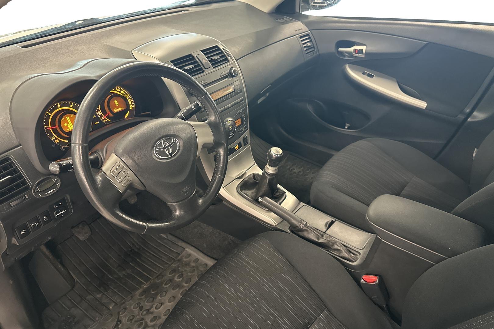 TOYOTA COROLLA 2008