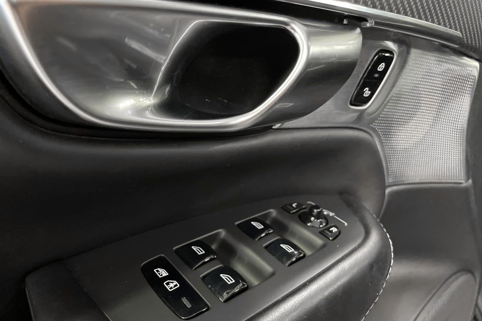 Volvo XC90 2019