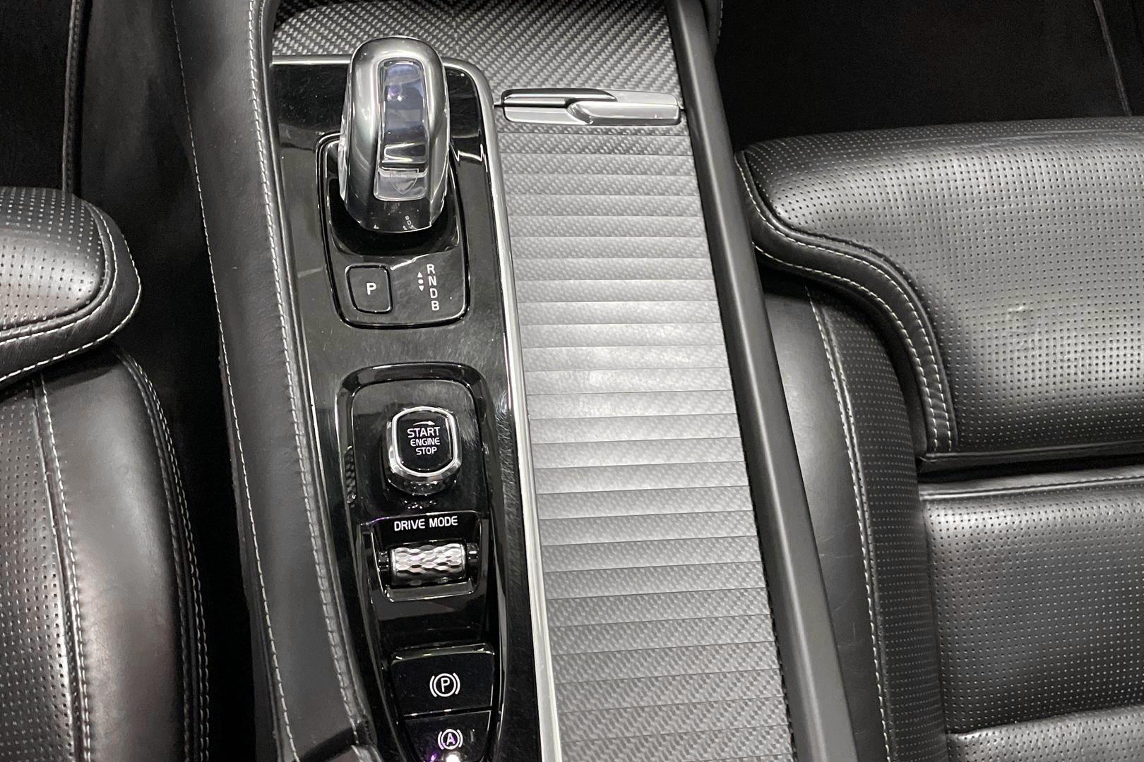 Volvo XC90 2019