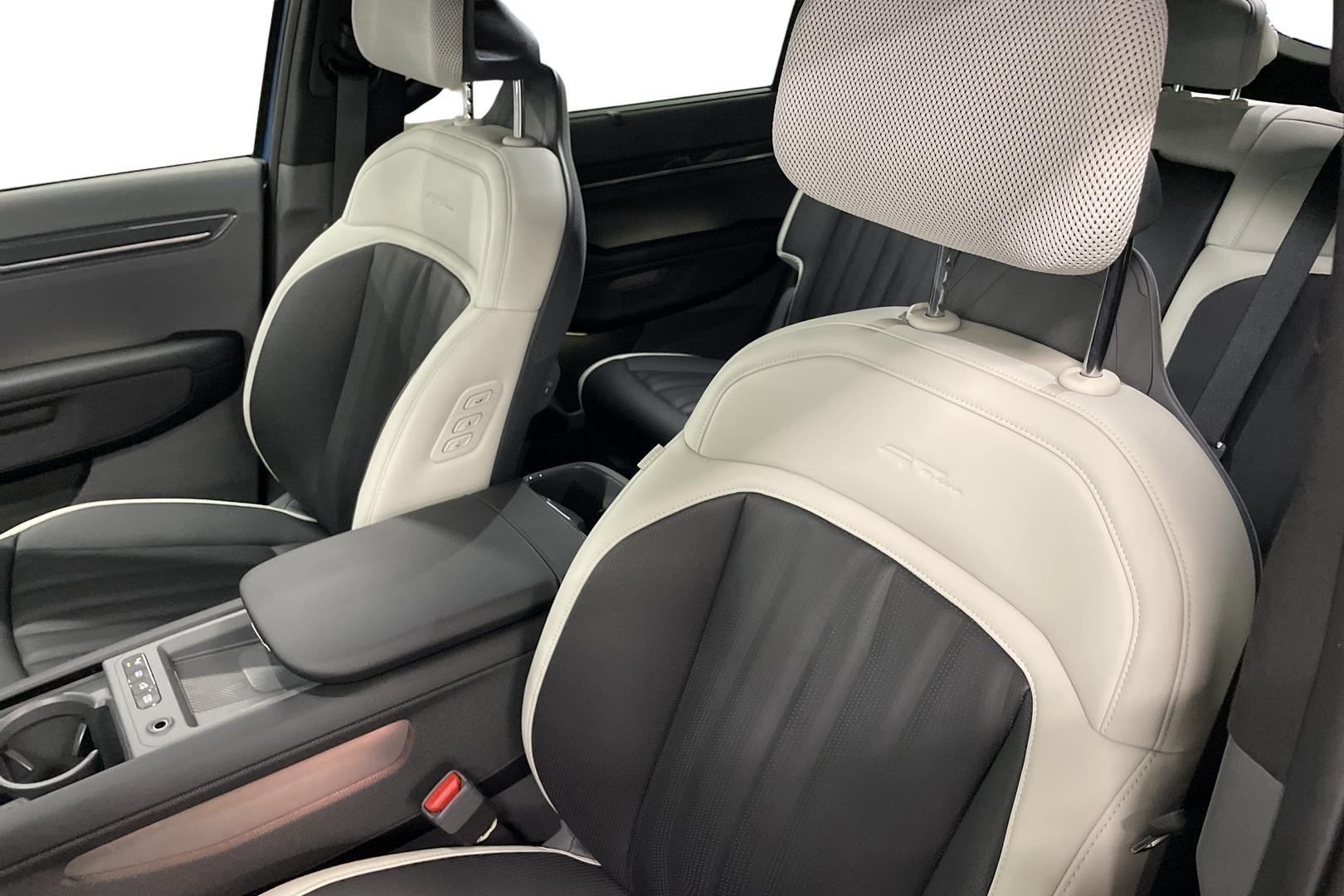 Kia EV9 35