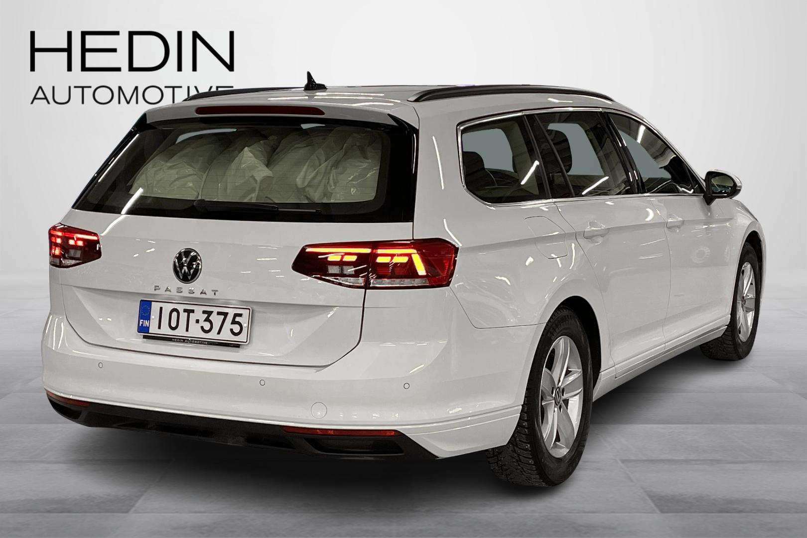 Volkswagen Passat 2022