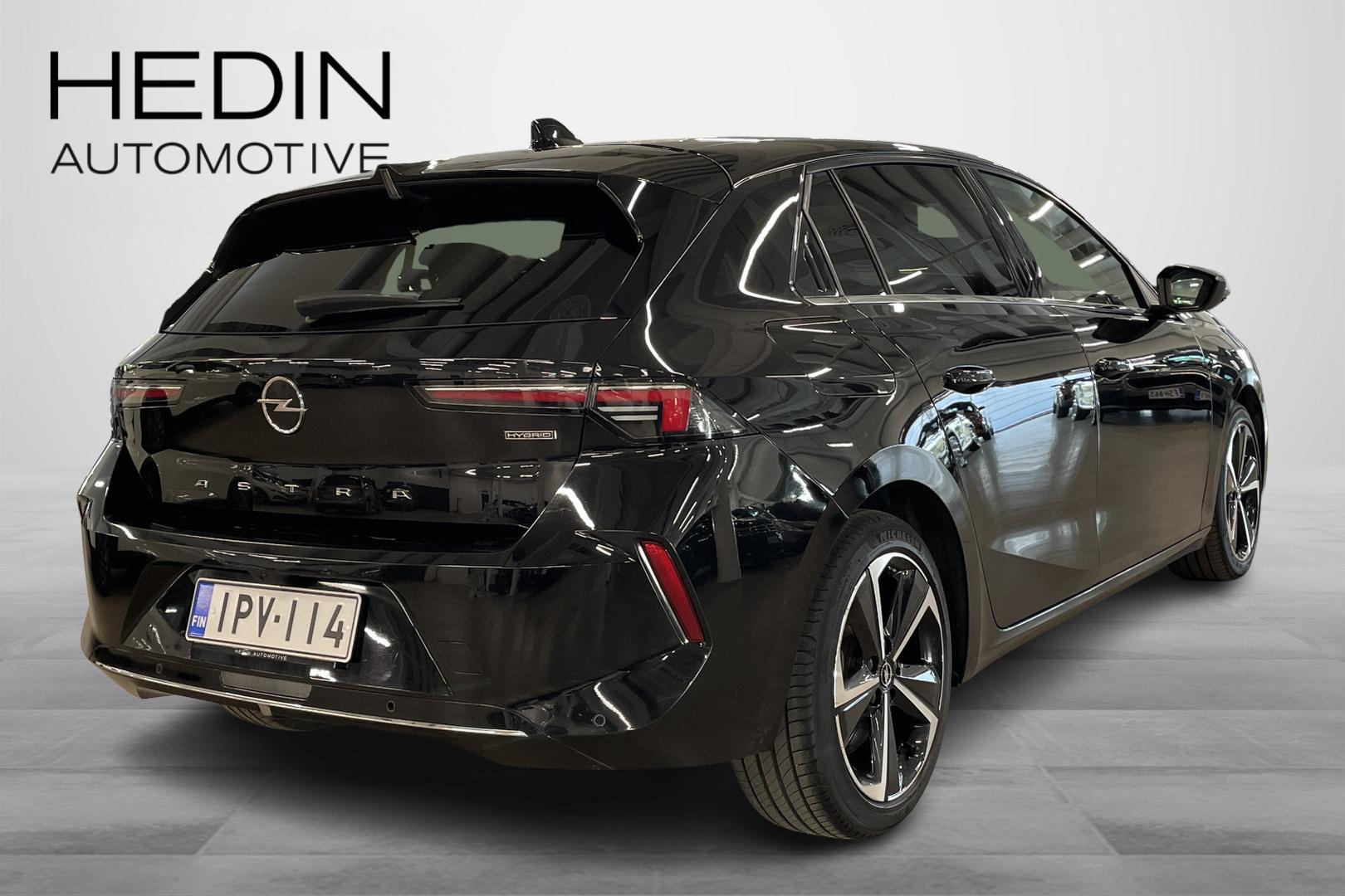 Opel Astra 2022
