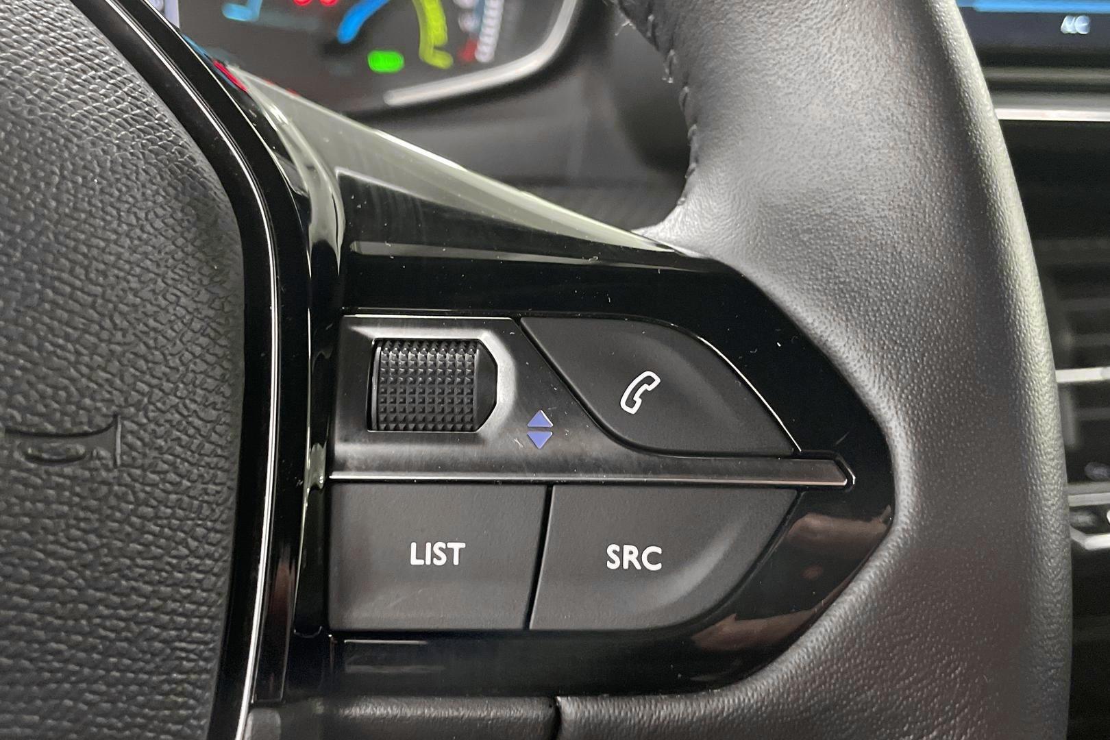 Peugeot e-2008 2023