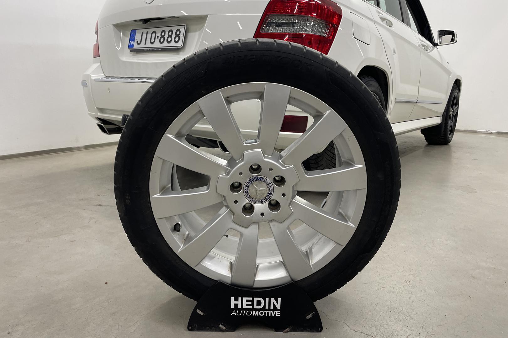 Mercedes-Benz GLK 2011