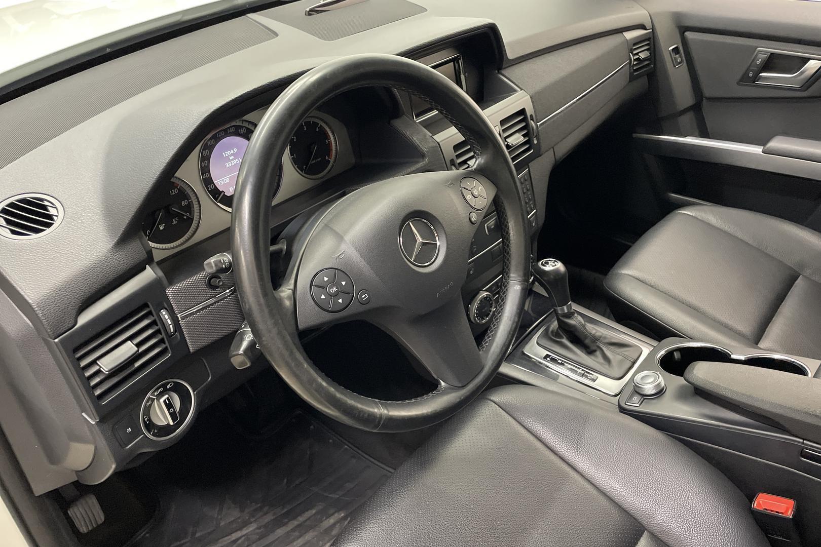 Mercedes-Benz GLK 2011