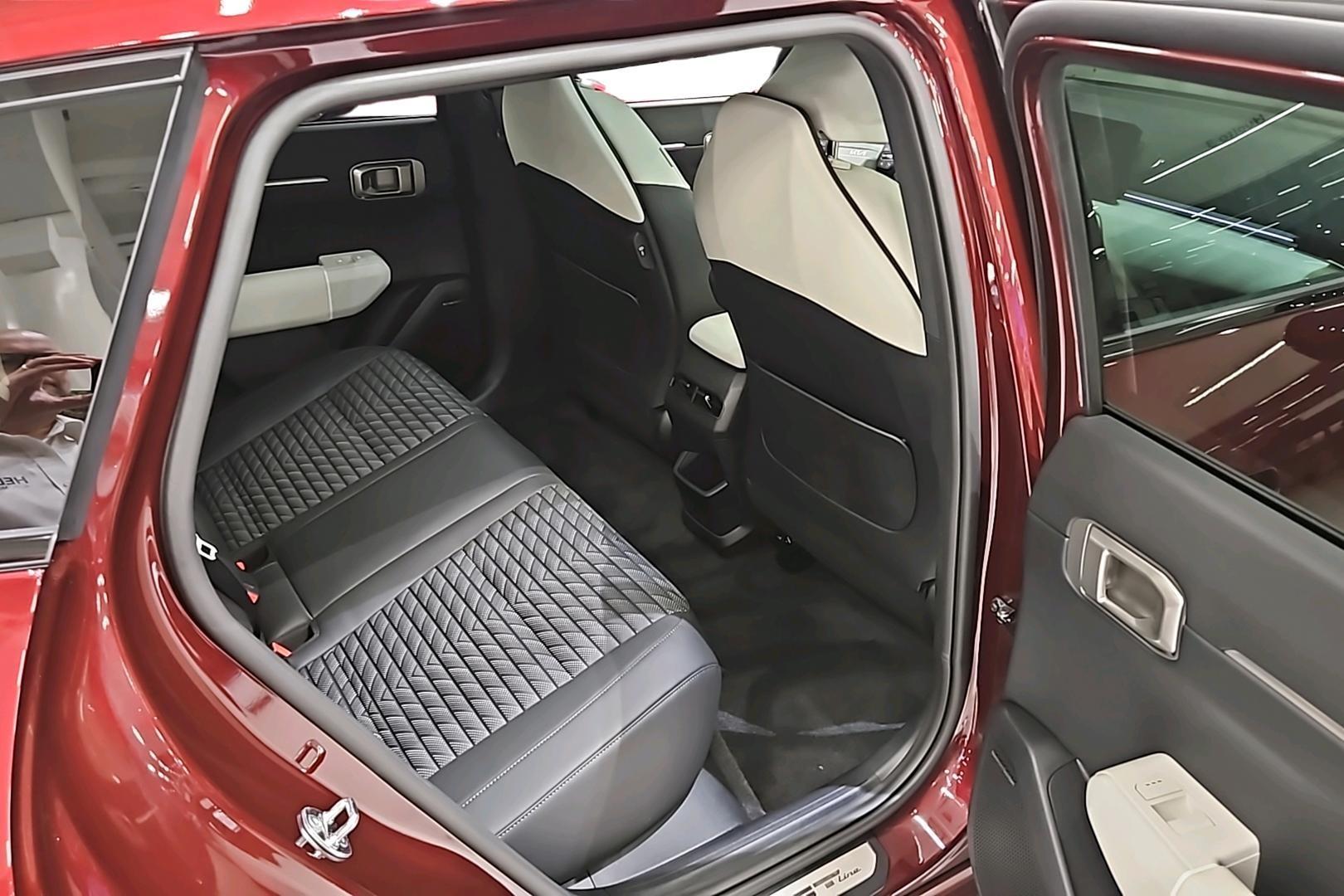 Kia EV4 11