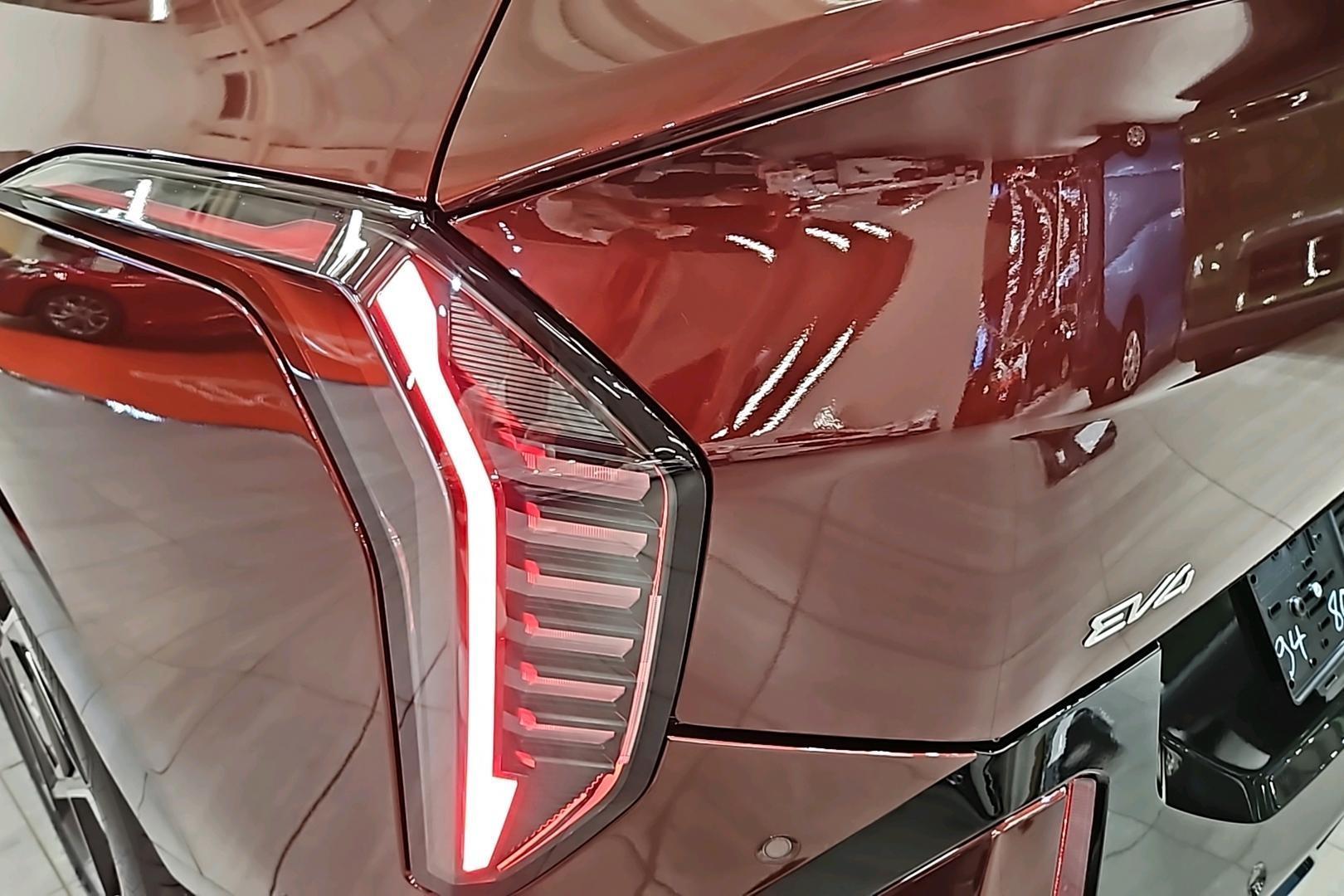 Kia EV4 14