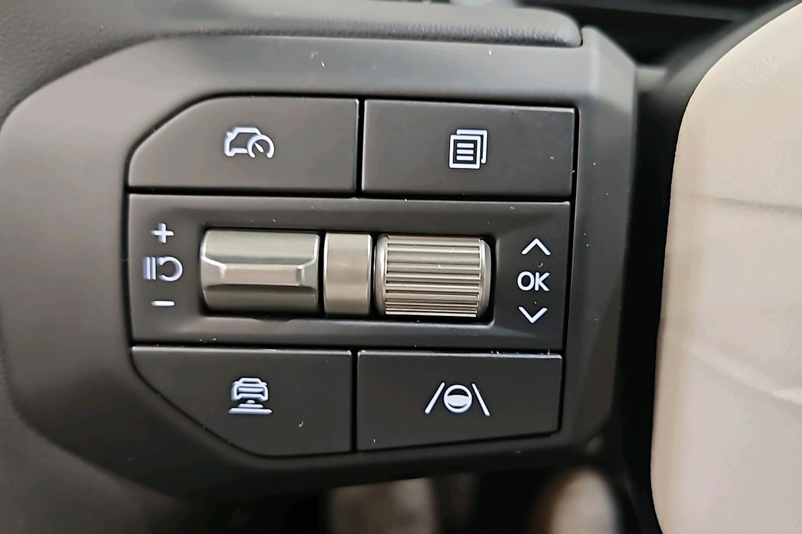 Kia EV4 23