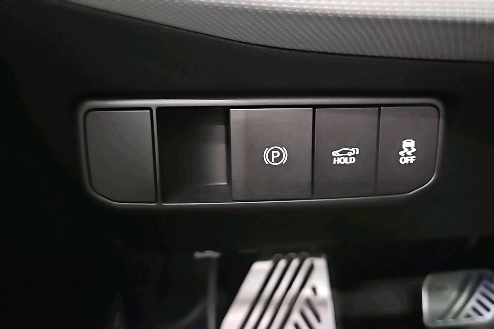 Kia EV4 27