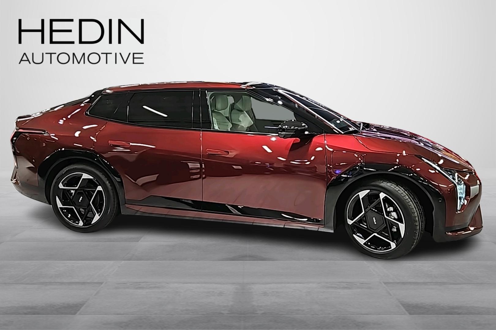 Kia EV4 6