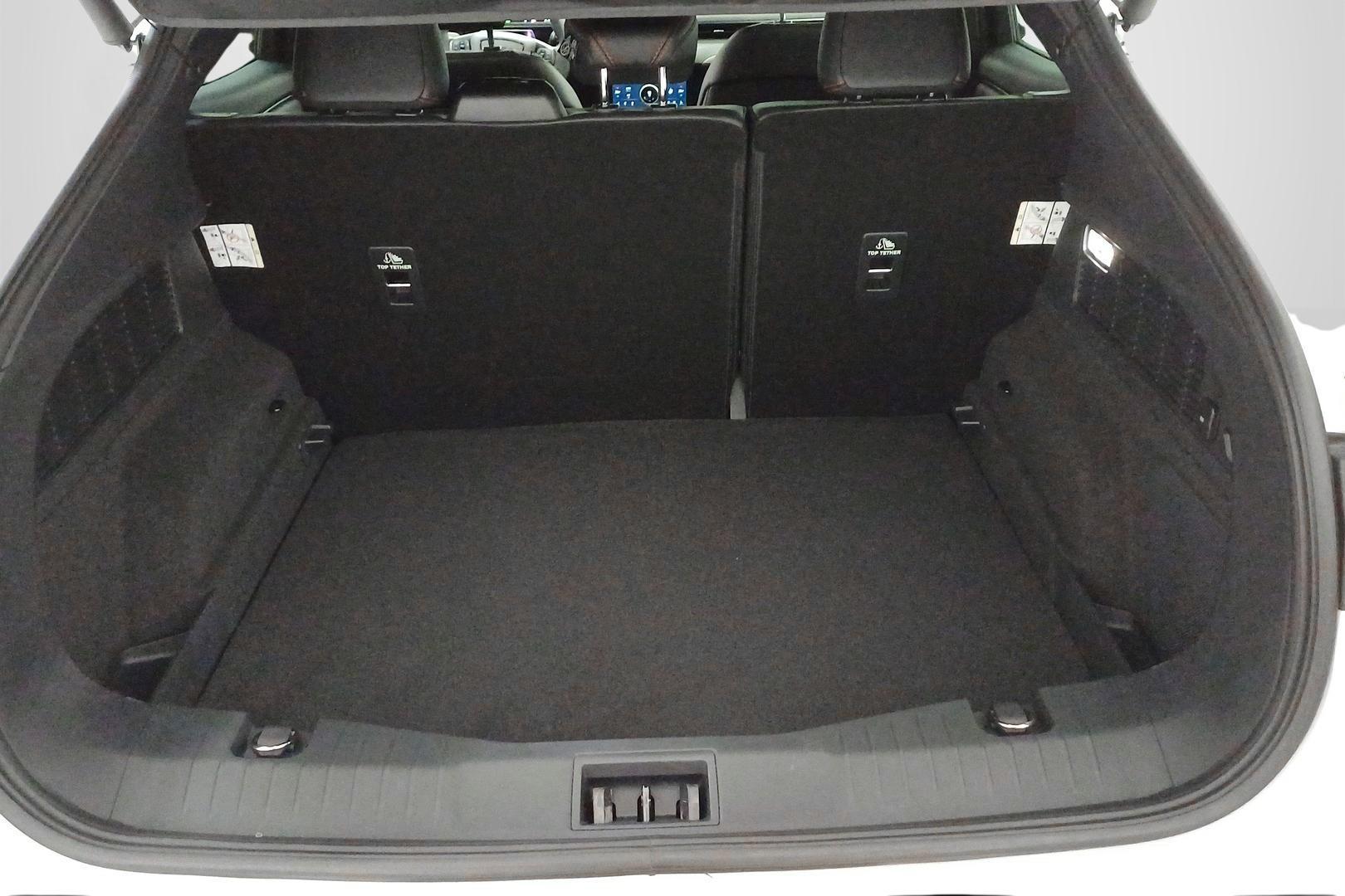 FORD Mustang Mach-E 2026