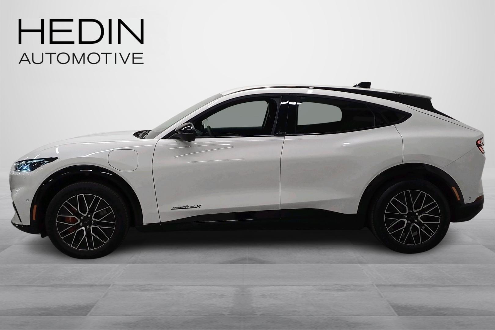 FORD Mustang Mach-E 2026