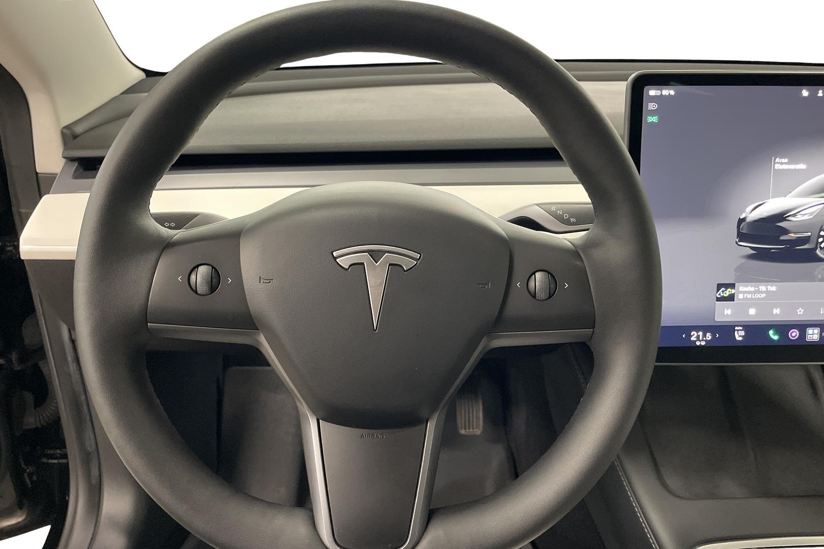 Tesla Model 3 2022