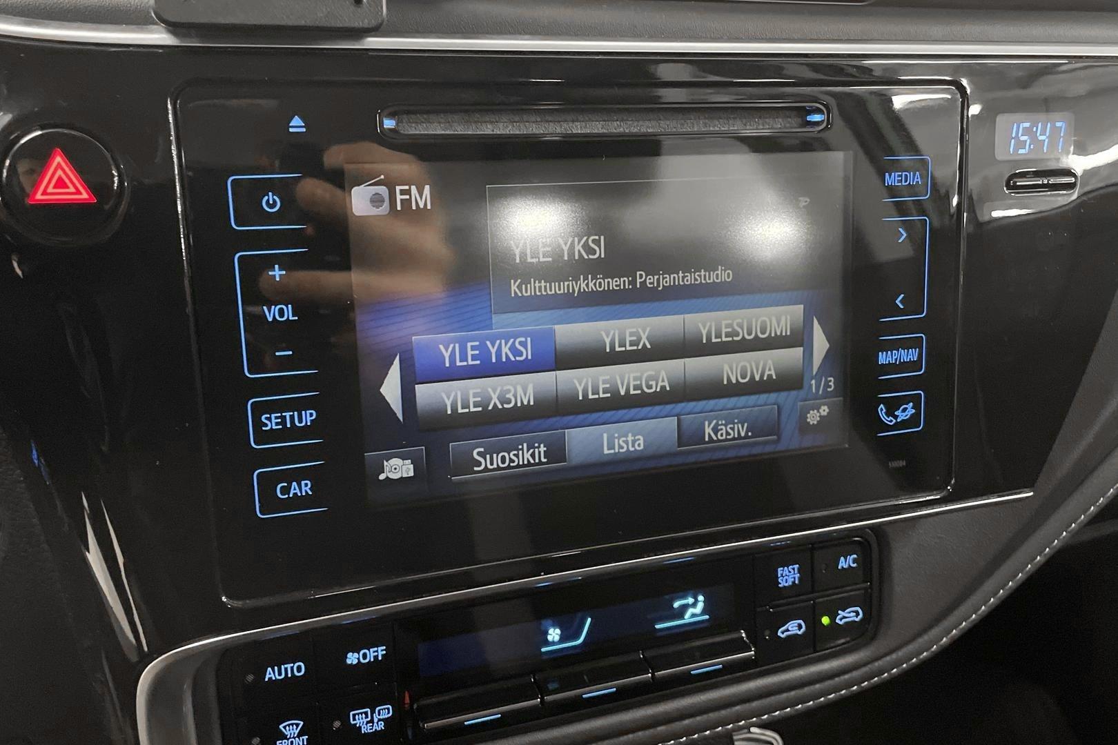 Toyota Auris 2016