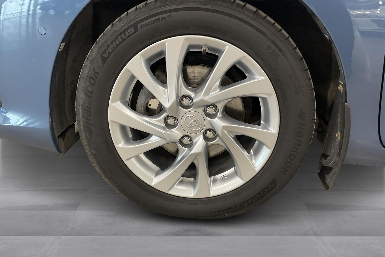 Toyota Auris 2016