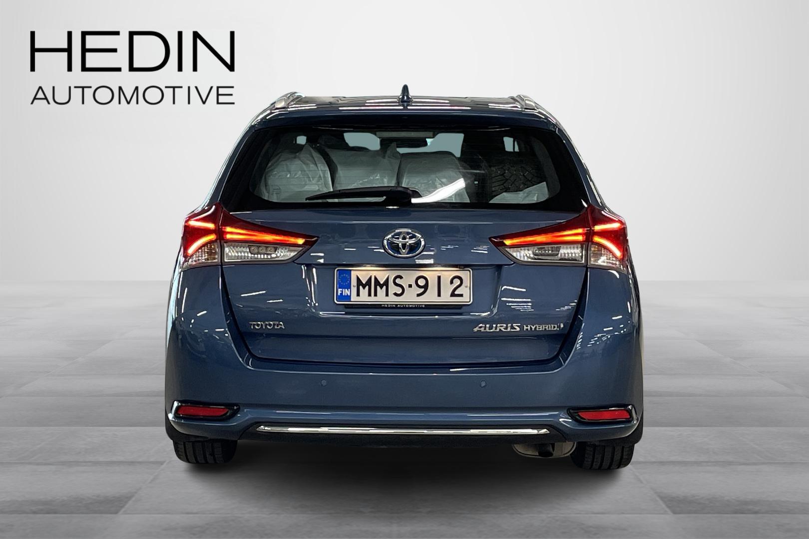 Toyota Auris 2016