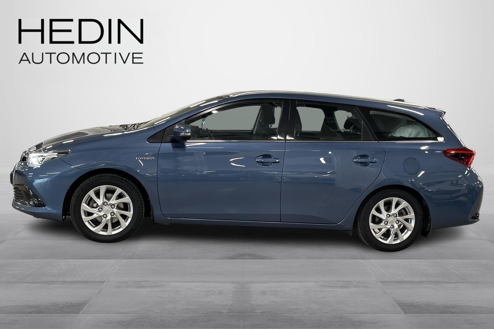 Toyota Auris 2016
