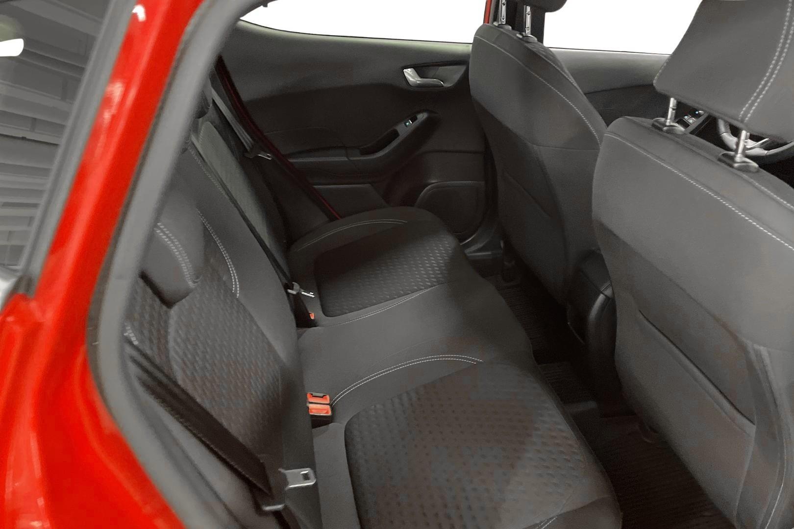 Ford Fiesta 11