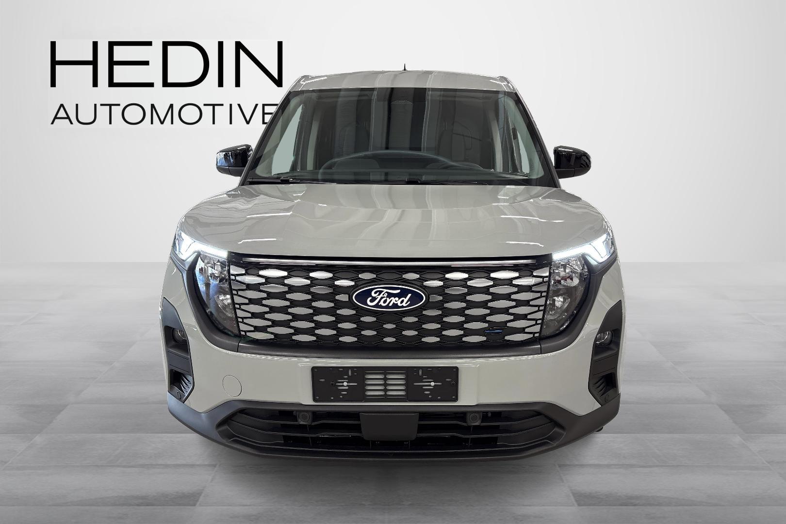 Ford Transit Courier 2026