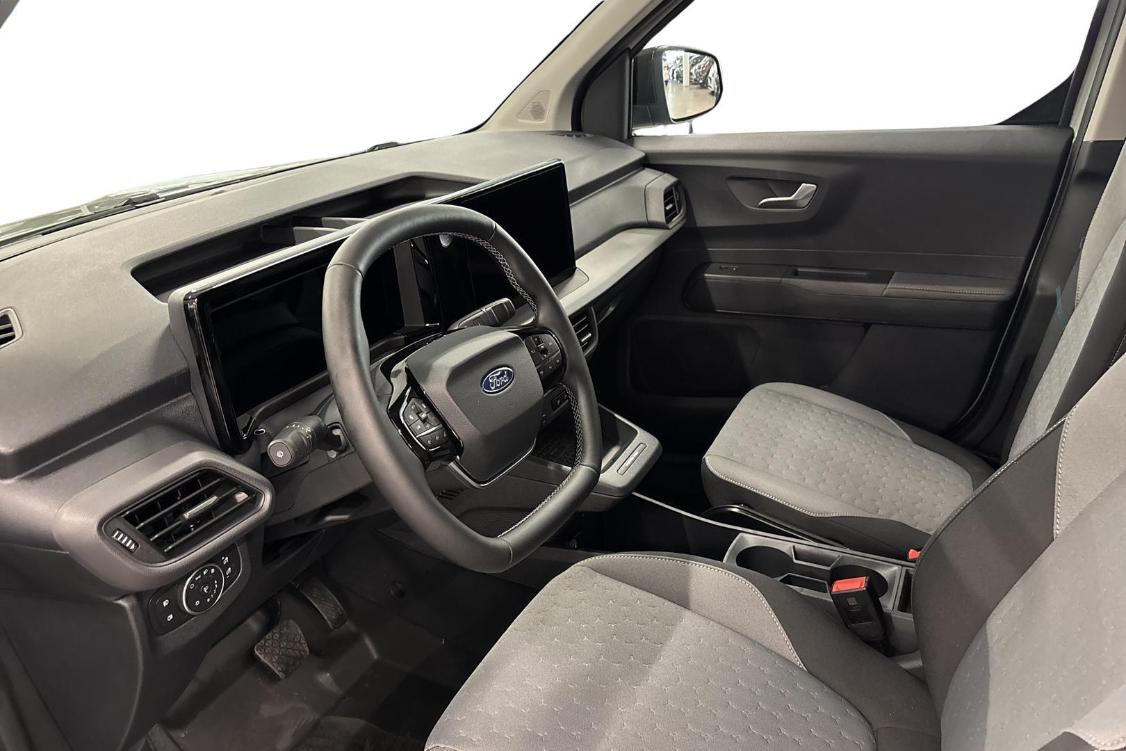 Ford Transit Courier 2026