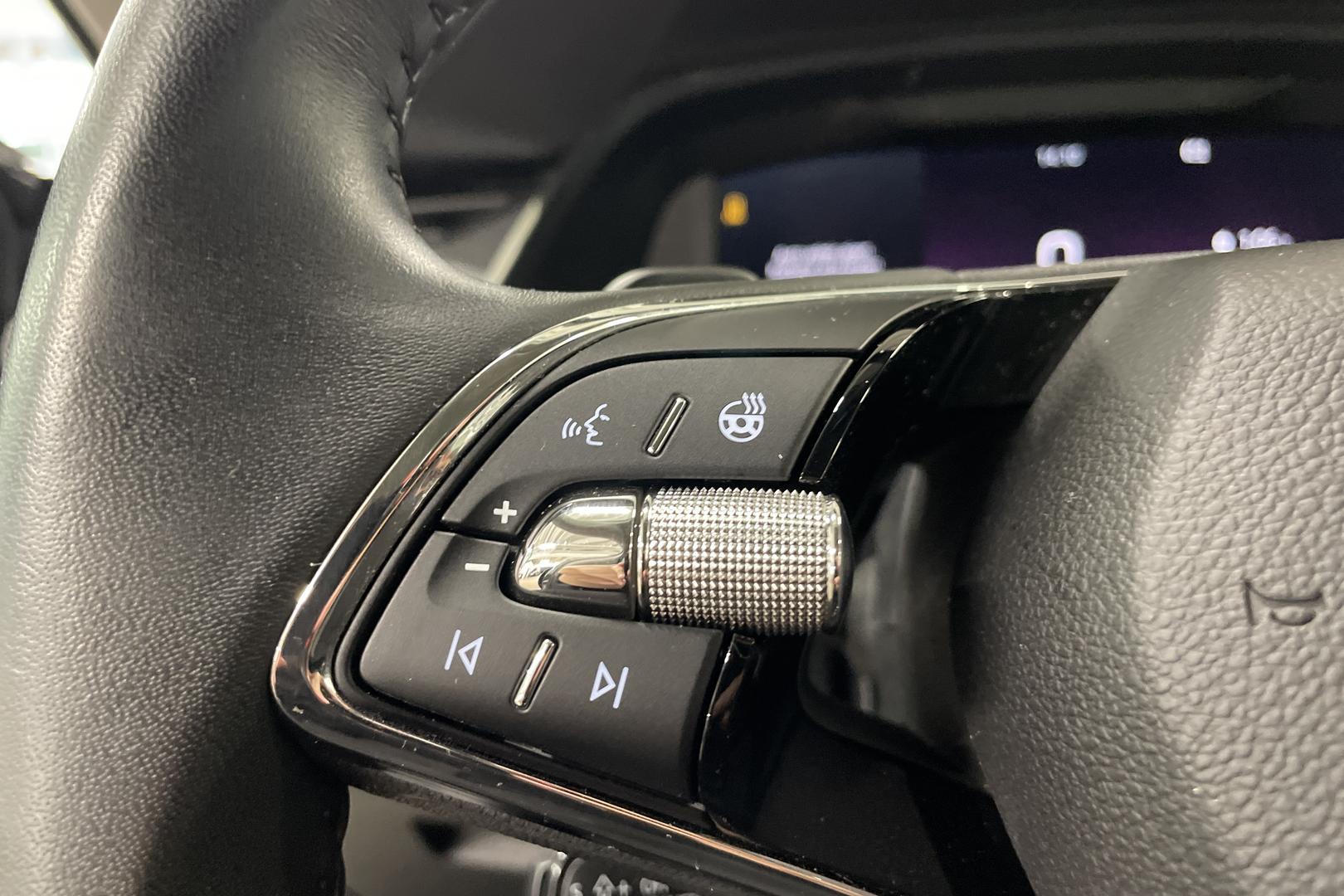 SKODA Octavia 2023