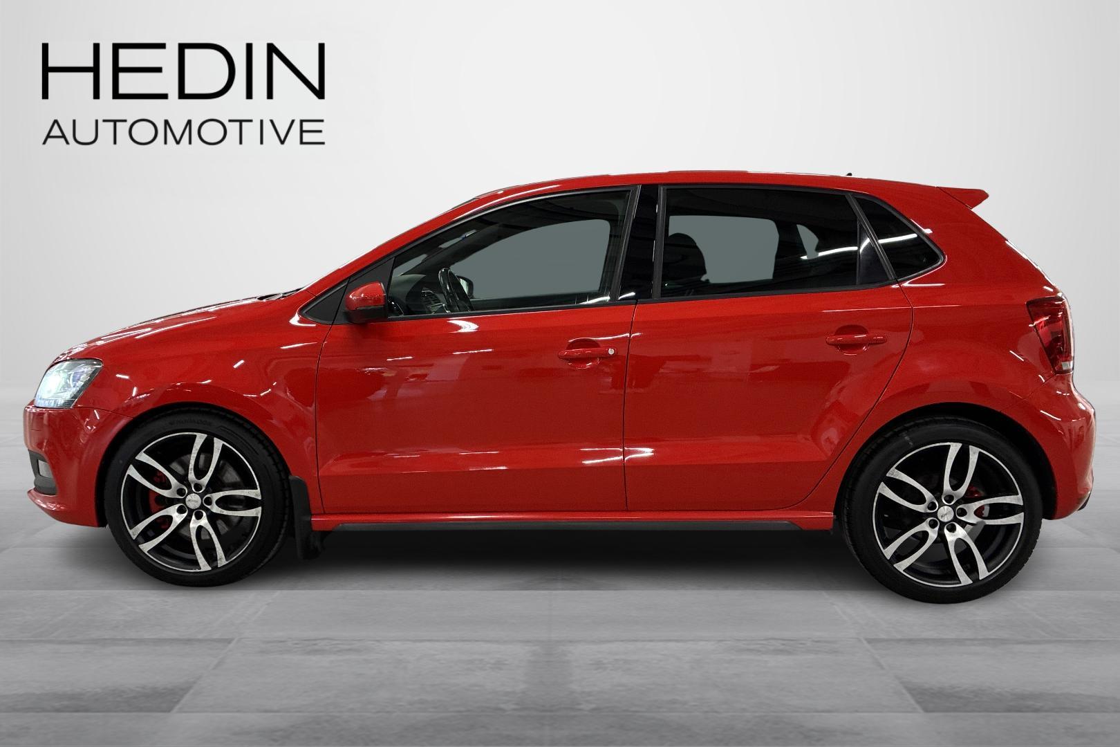 VOLKSWAGEN Polo 2013