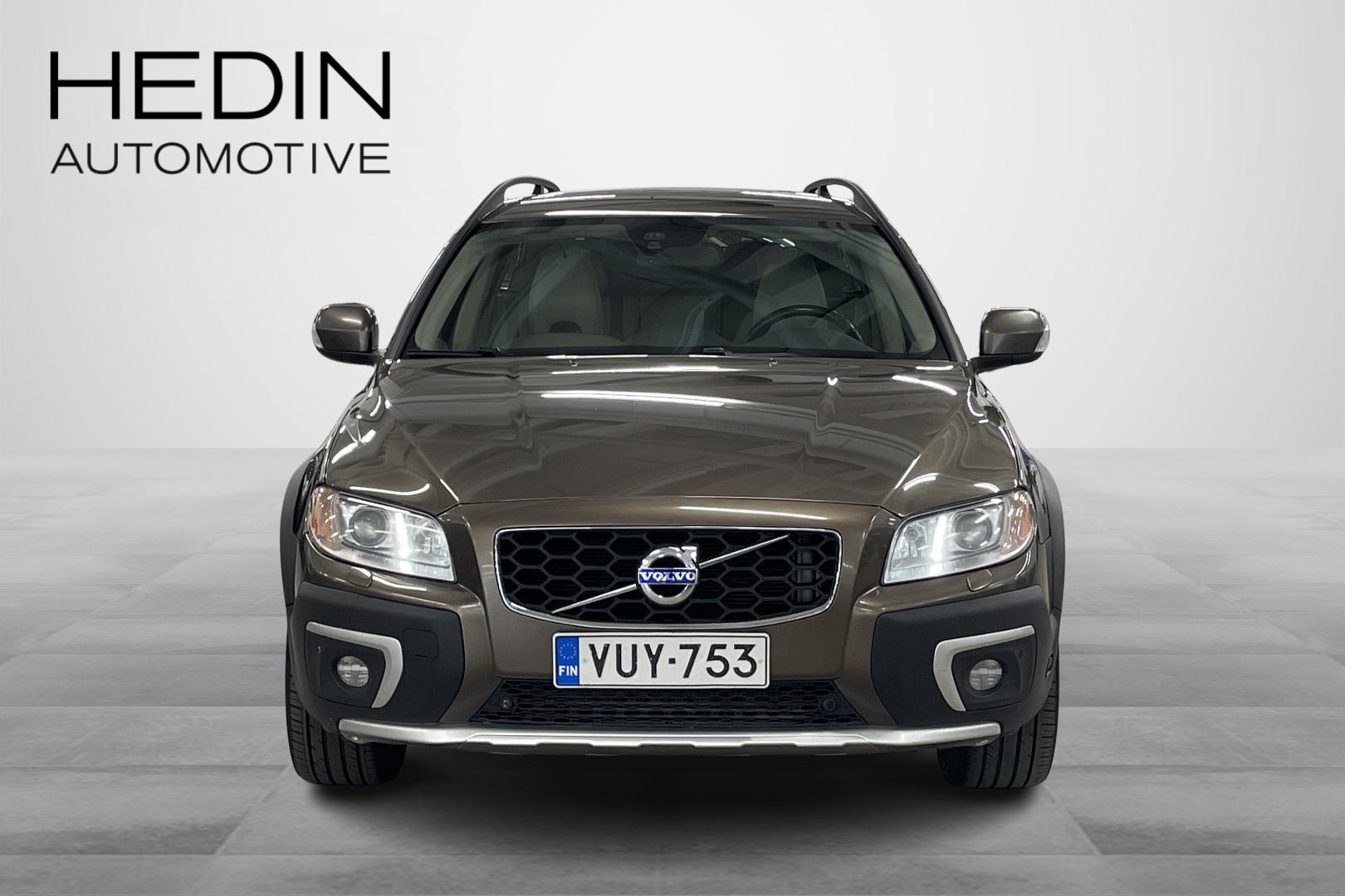 VOLVO XC70 2014