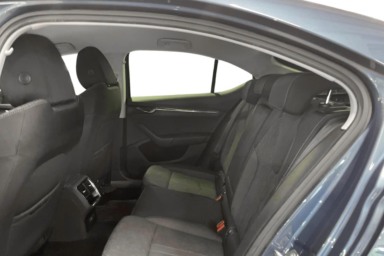 Skoda Octavia 9