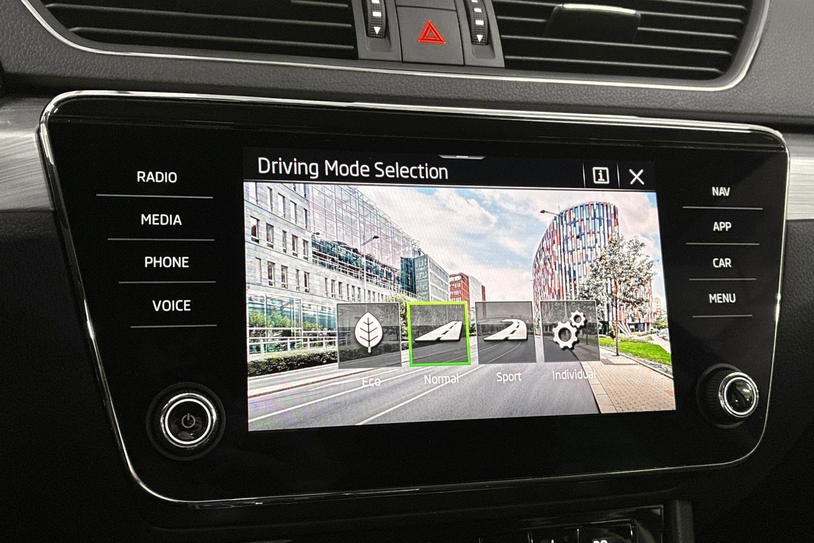 Skoda Superb 23