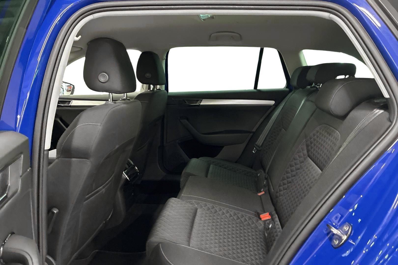 Skoda Superb 9