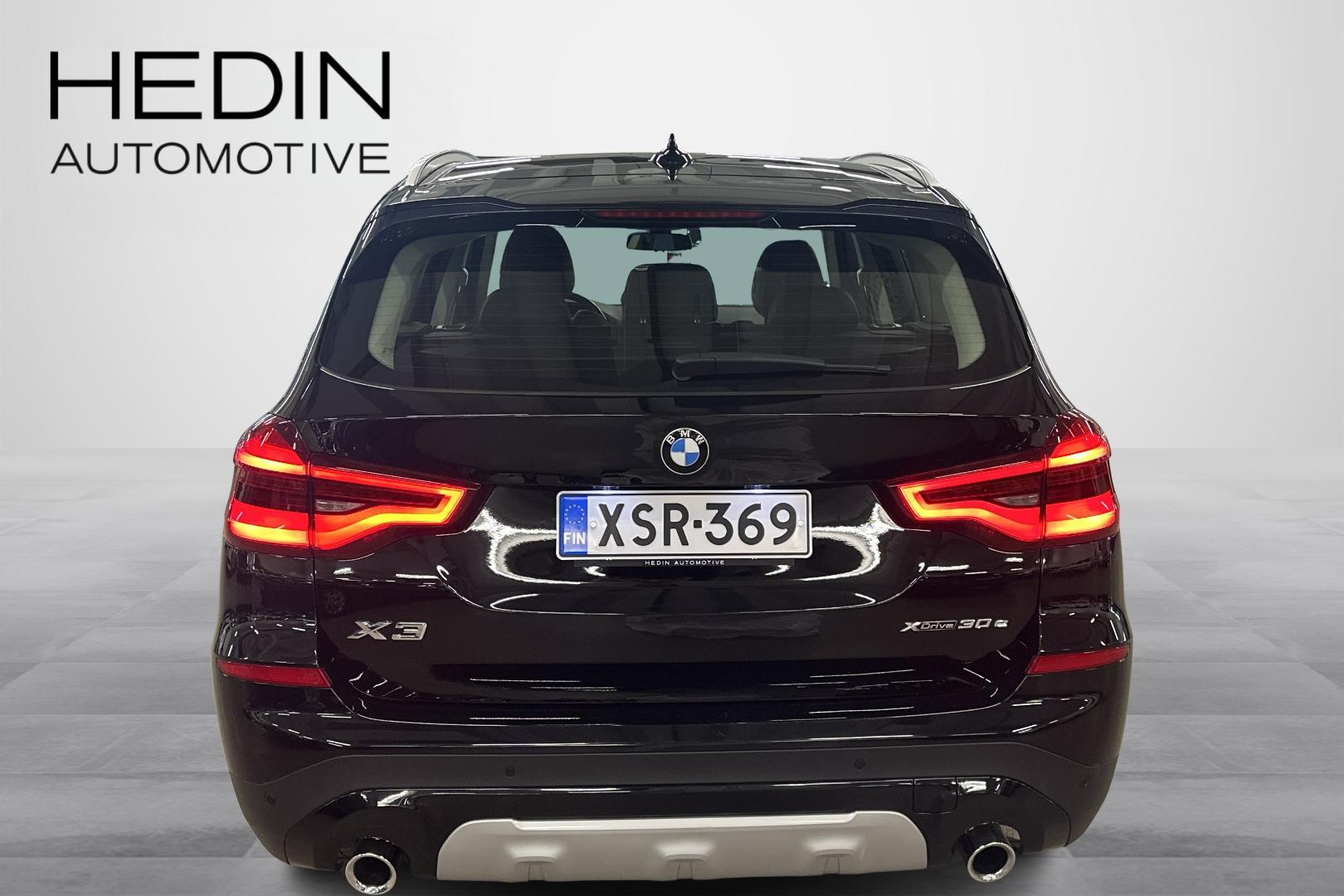 BMW X3 2021
