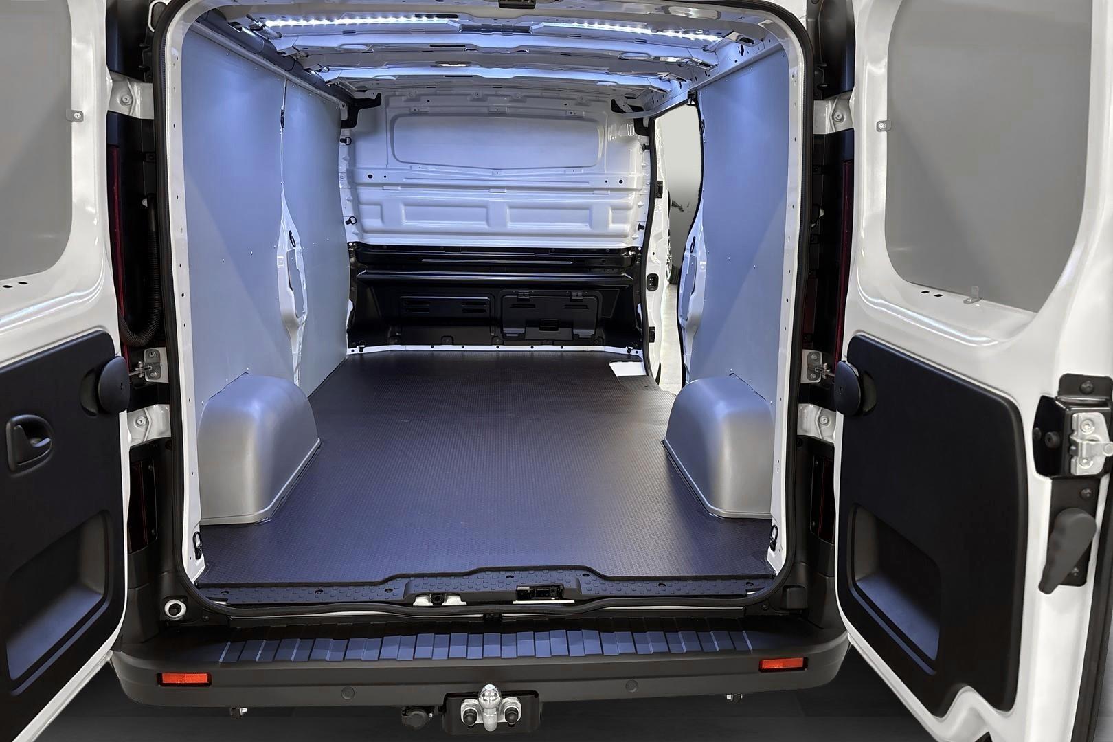 Nissan Primastar 2025