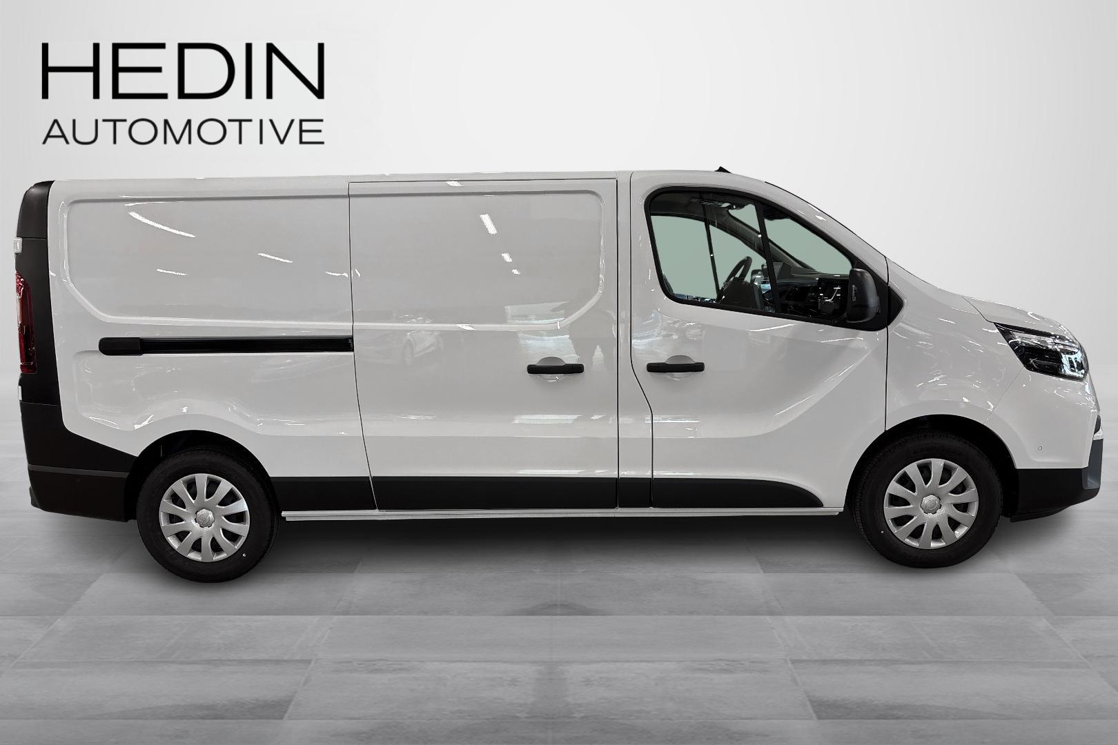 Nissan Primastar 2025