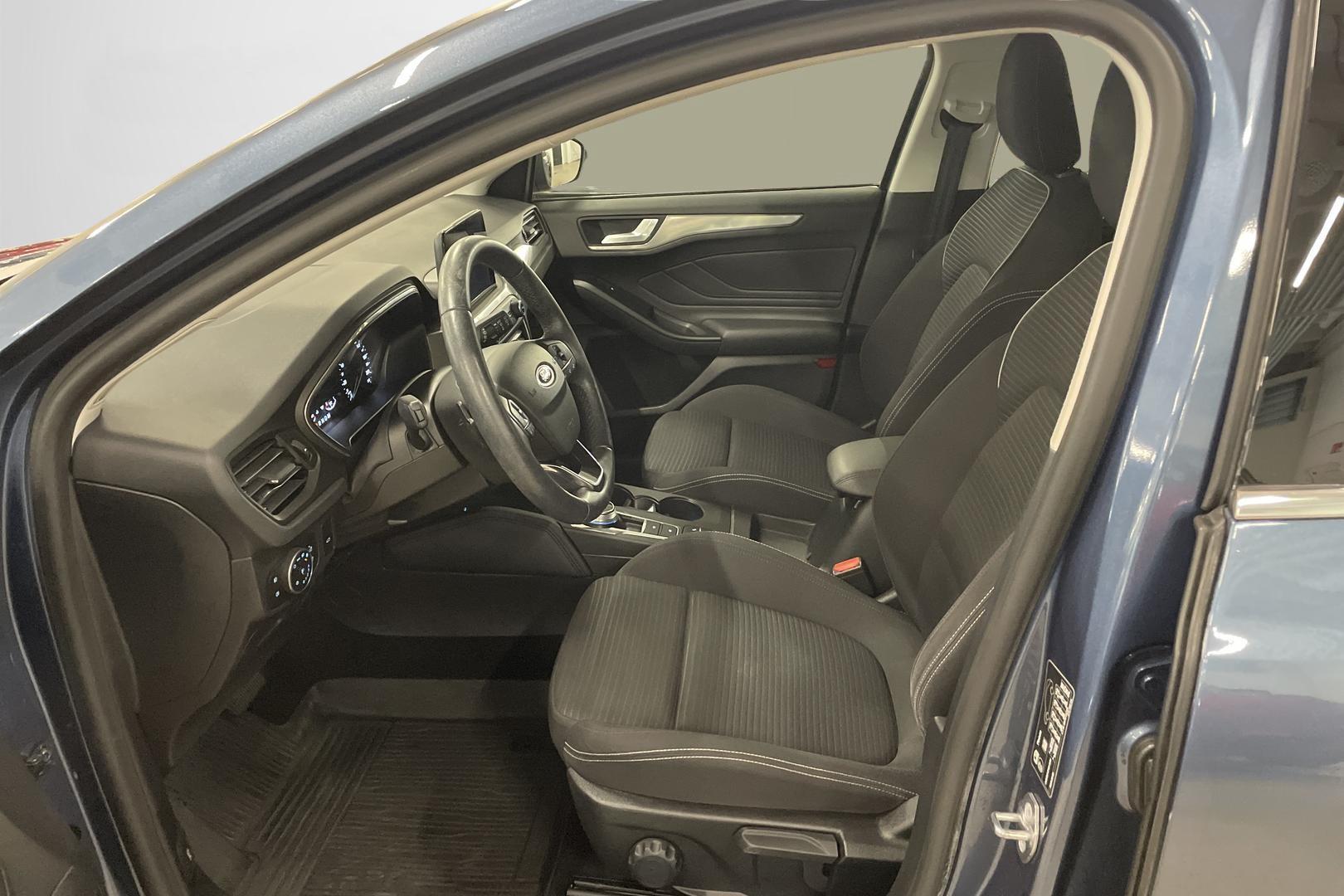 Ford Focus 8