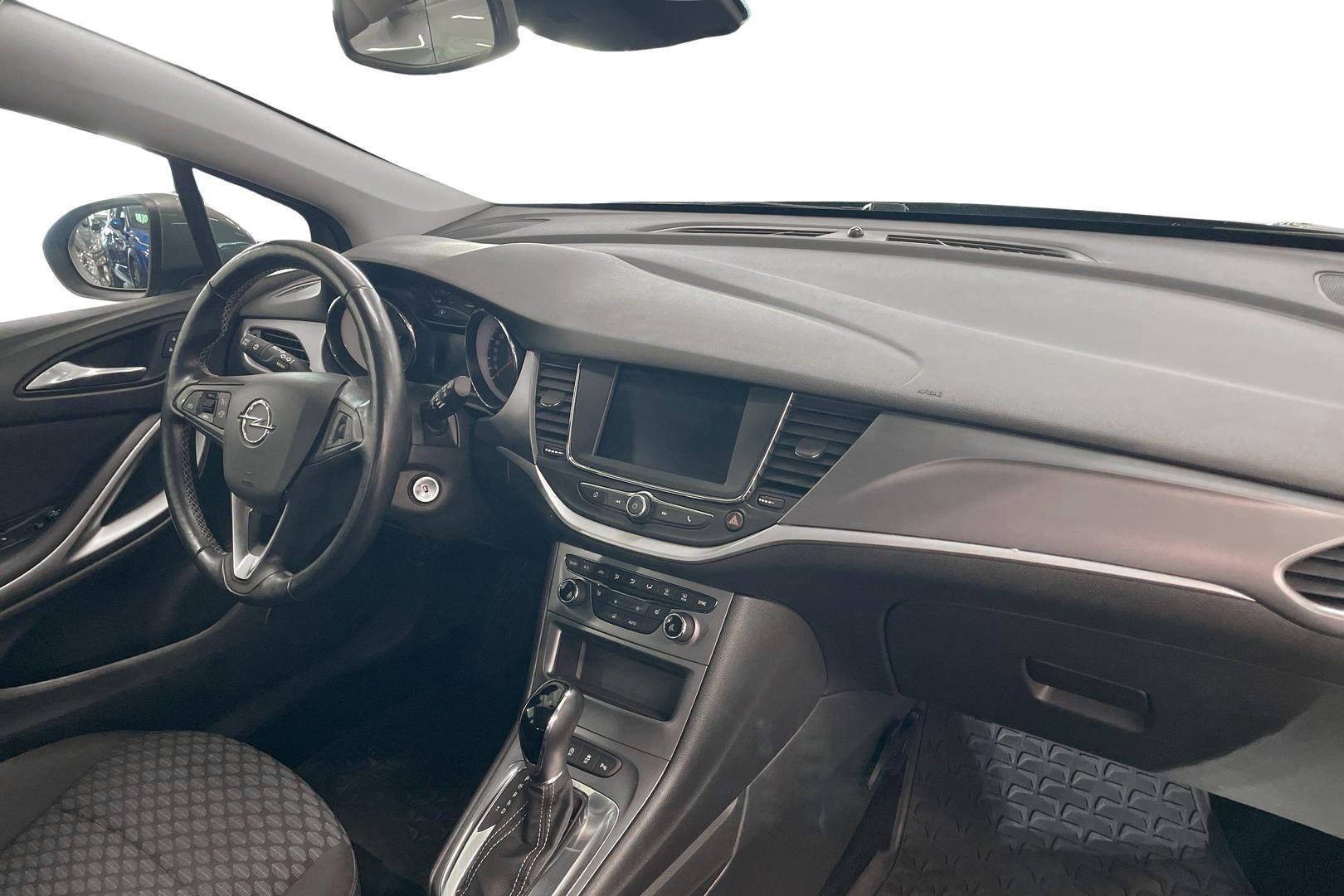 Opel Astra 12