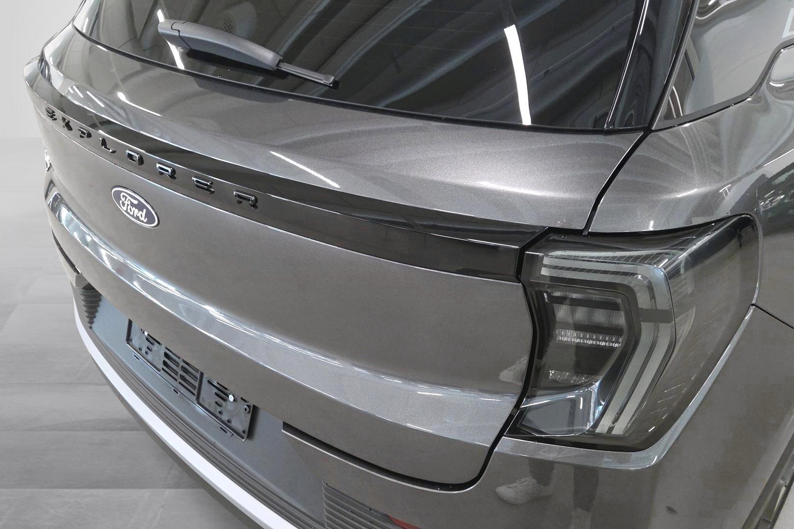 Ford Explorer 2026