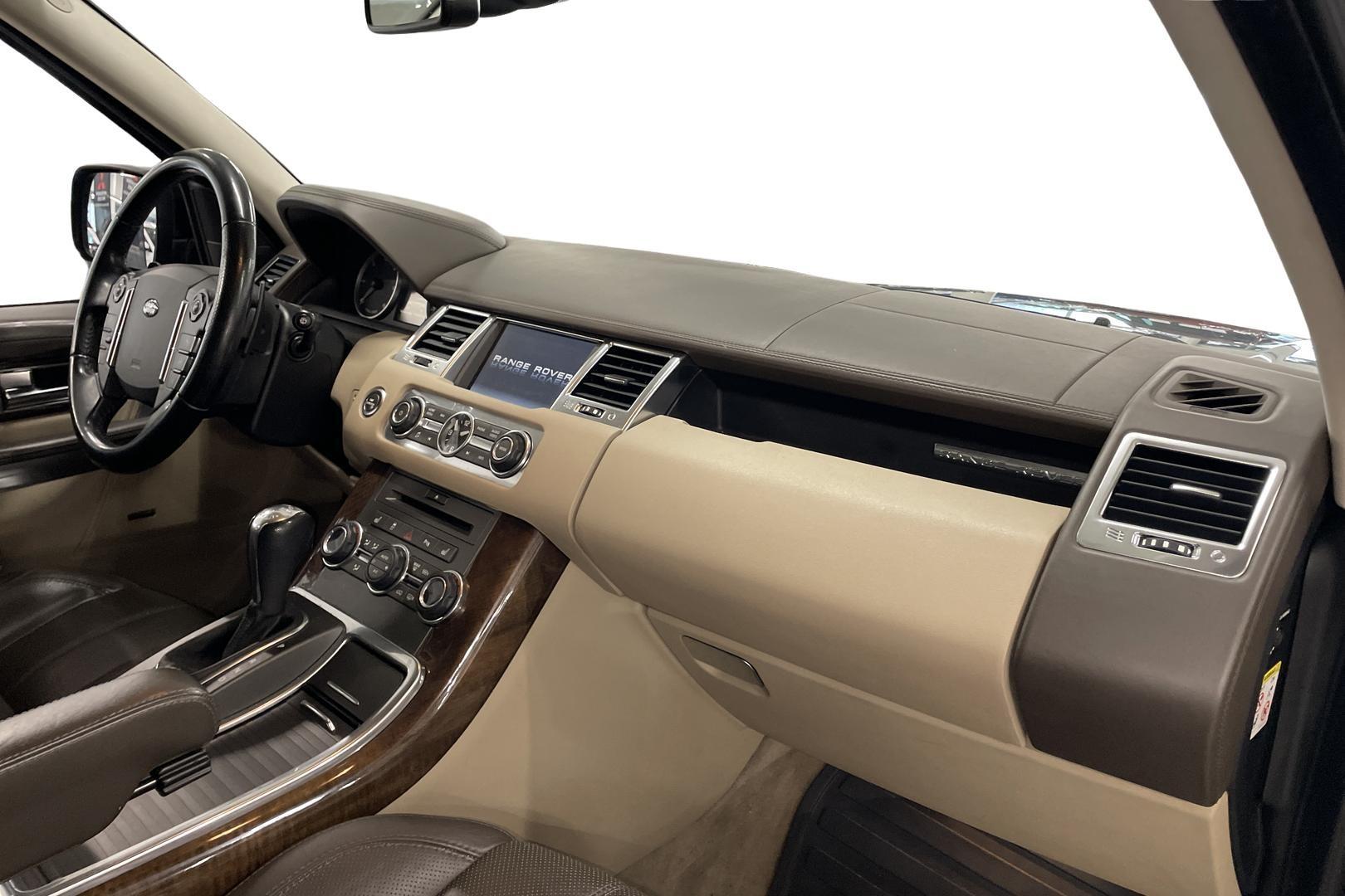 Land Rover Range Rover Sport 2011