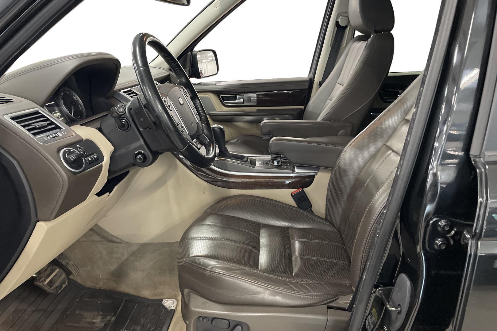 Land Rover Range Rover Sport 2011