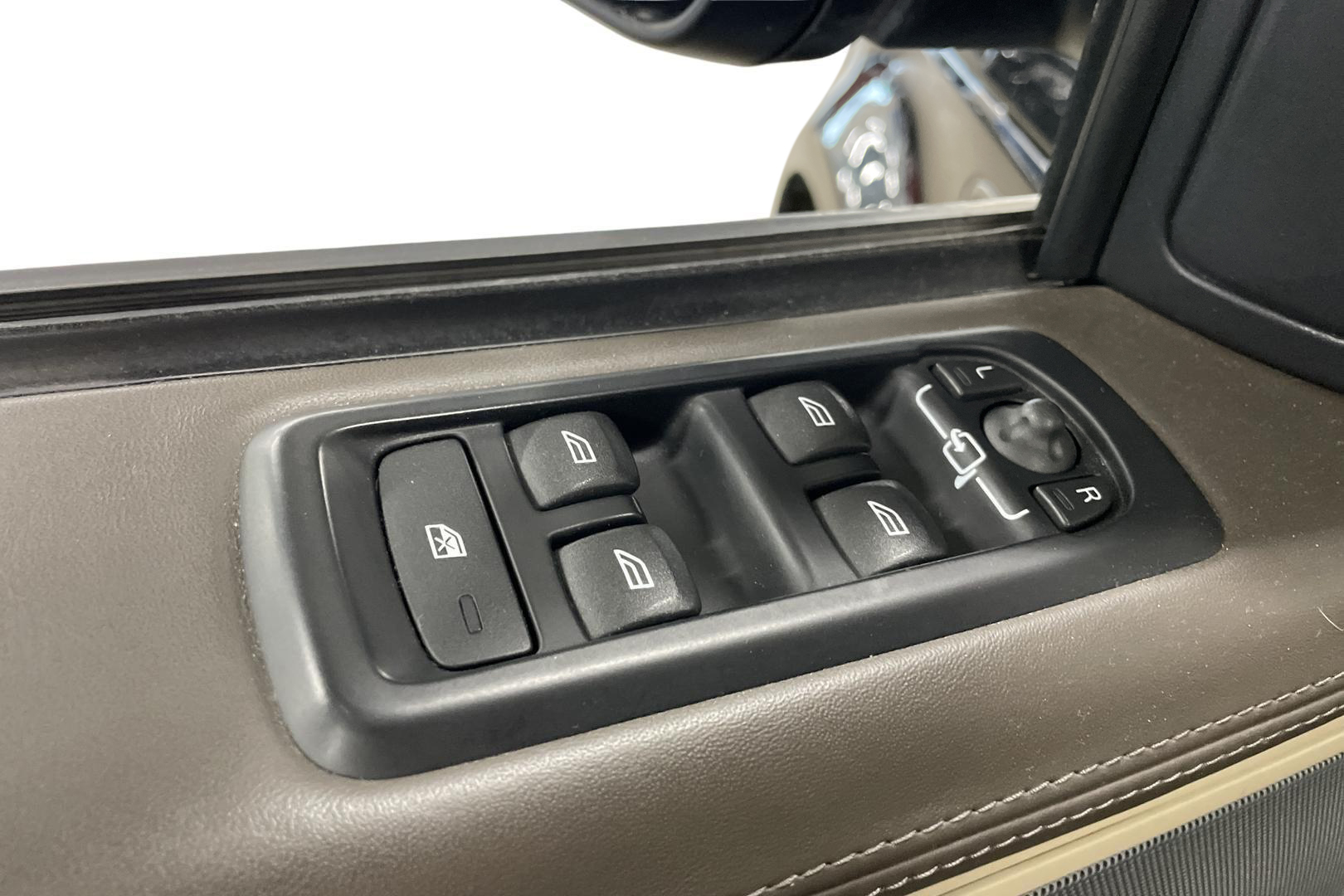 Land Rover Range Rover Sport 2011