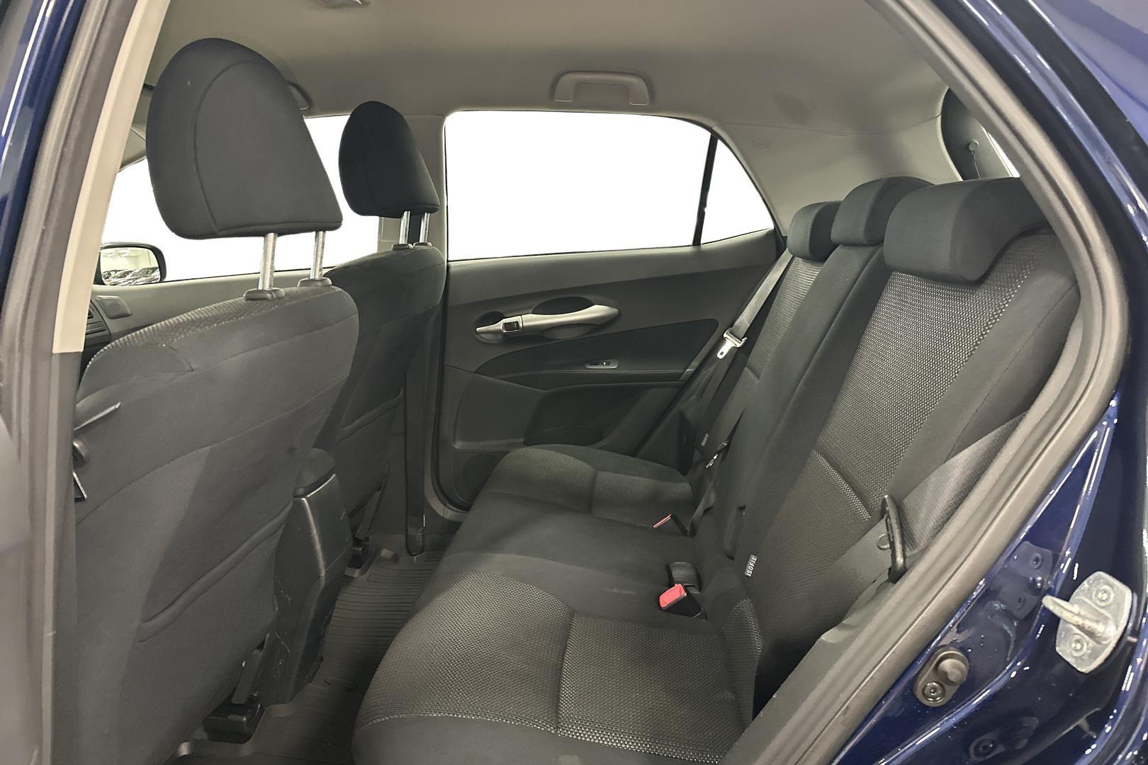 Toyota Auris 2012