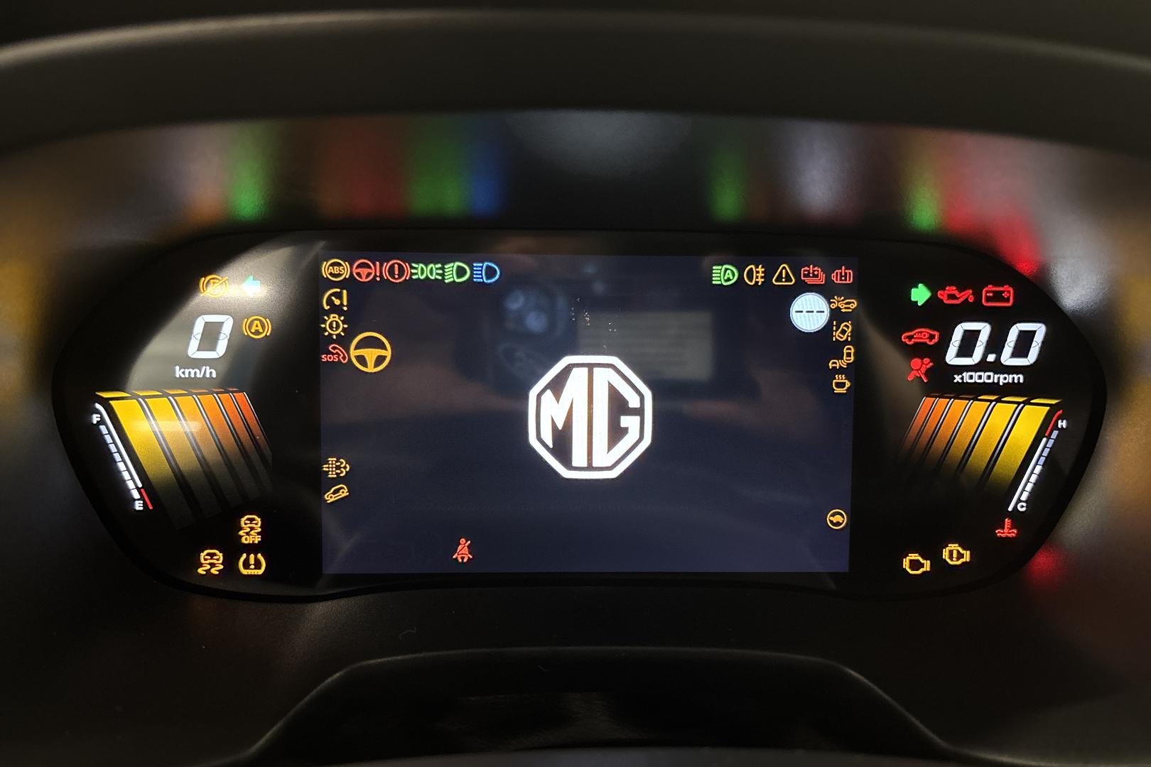 MG ZS 2025
