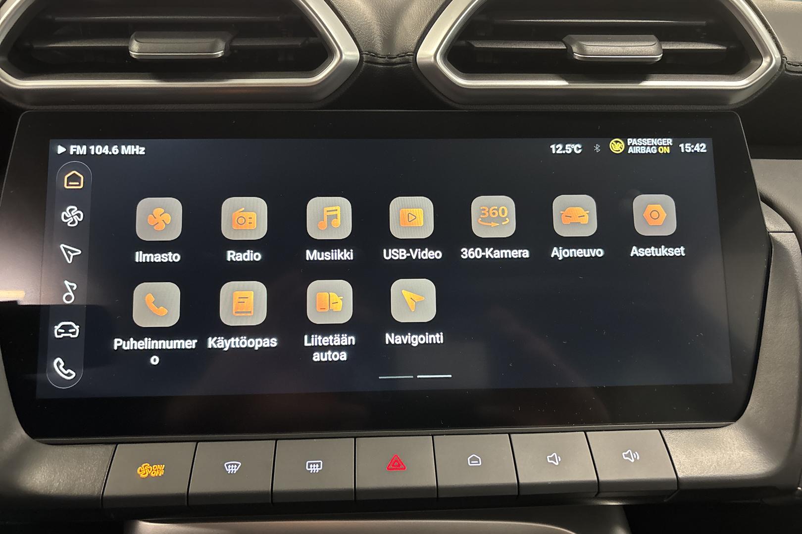 MG ZS 2025