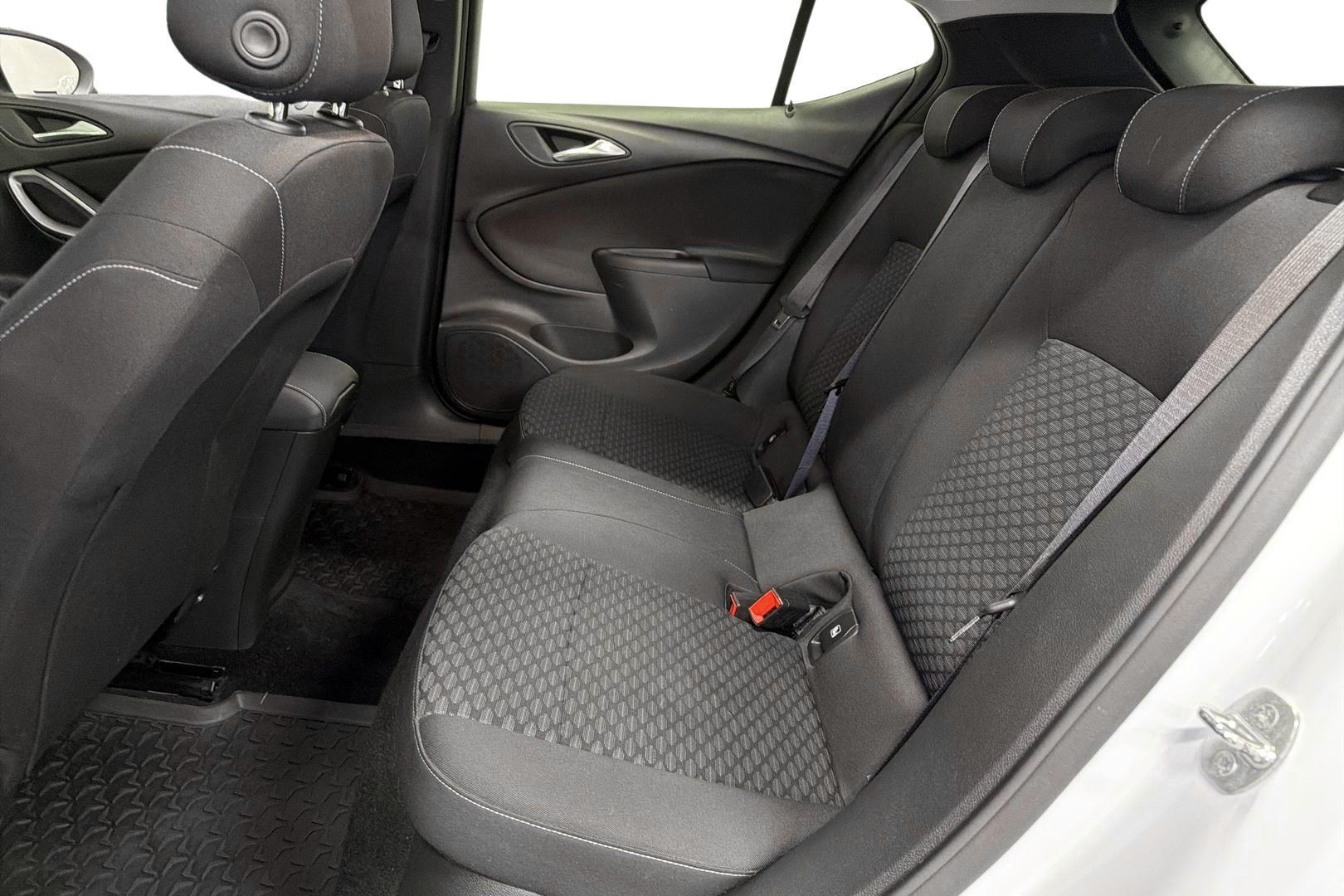 OPEL ASTRA 2022