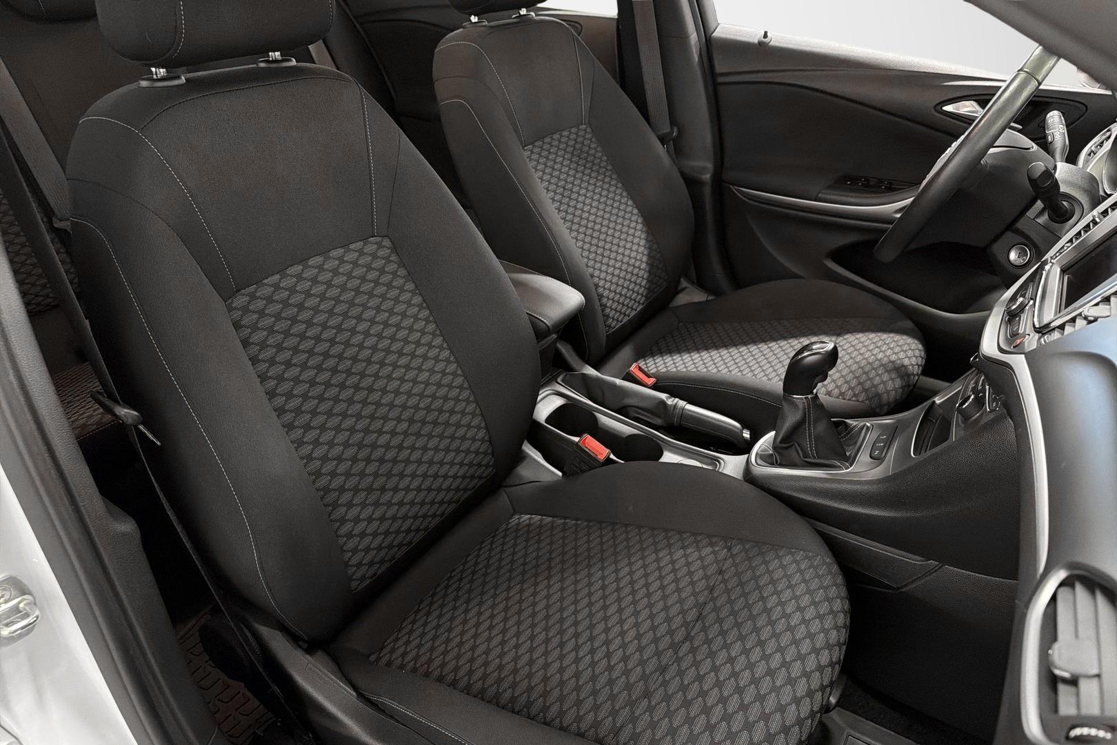 OPEL ASTRA 2022